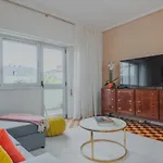 شقة Sunny And Spacious House, 4bd 3bath Downtown *