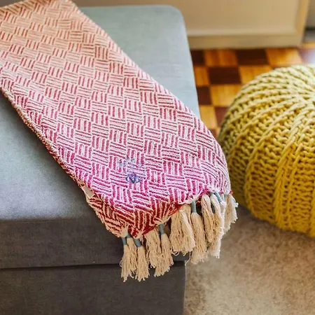 Sunny And Spacious House, 4bd 3bath Downtown * 포르투