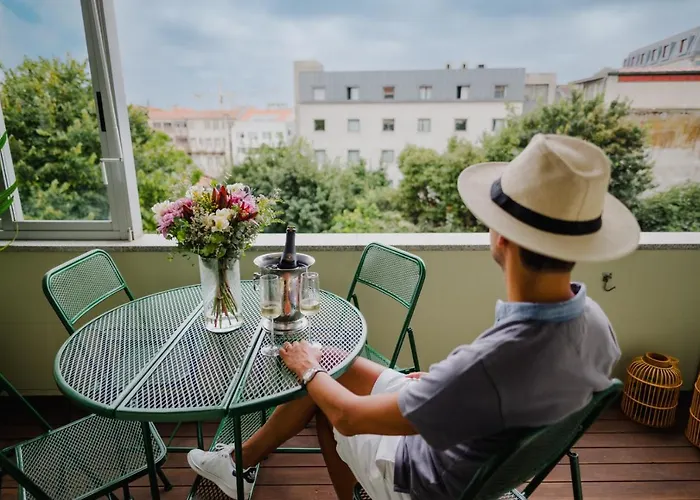 شقة Sunny And Spacious House, 4bd 3bath Downtown *