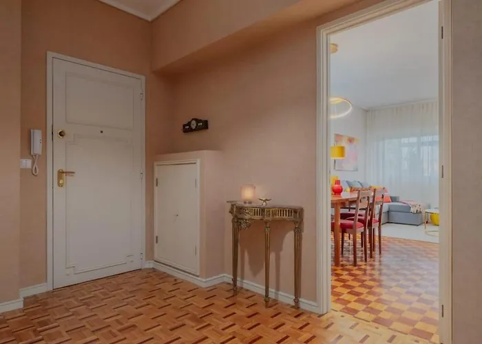 Sunny And Spacious House, 4bd 3bath Downtown Apartment Porto