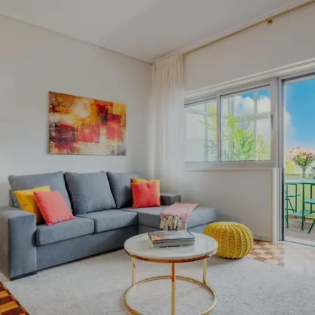 Sunny And Spacious House, 4bd 3bath Downtown Διαμέρισμα *
