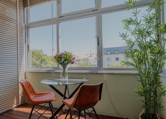 Sunny And Spacious House, 4bd 3bath Downtown Appartement