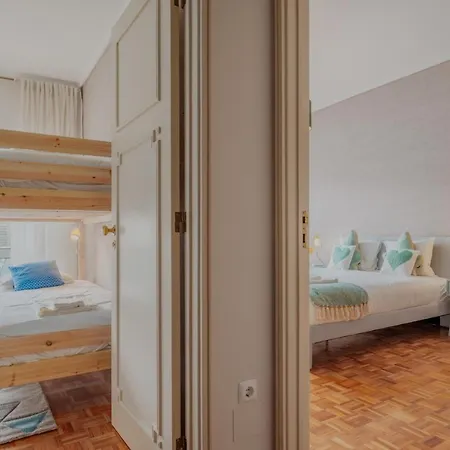 Sunny And Spacious House, 4bd 3bath Downtown Appartement Porto